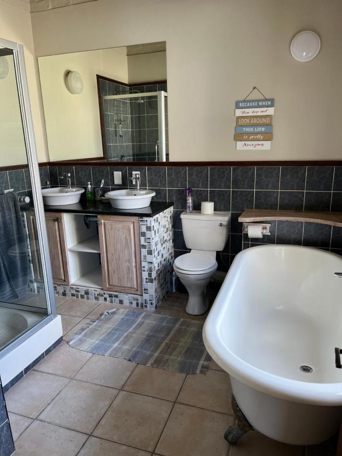 Coastal Haven Villa Scarborough Bagian luar foto