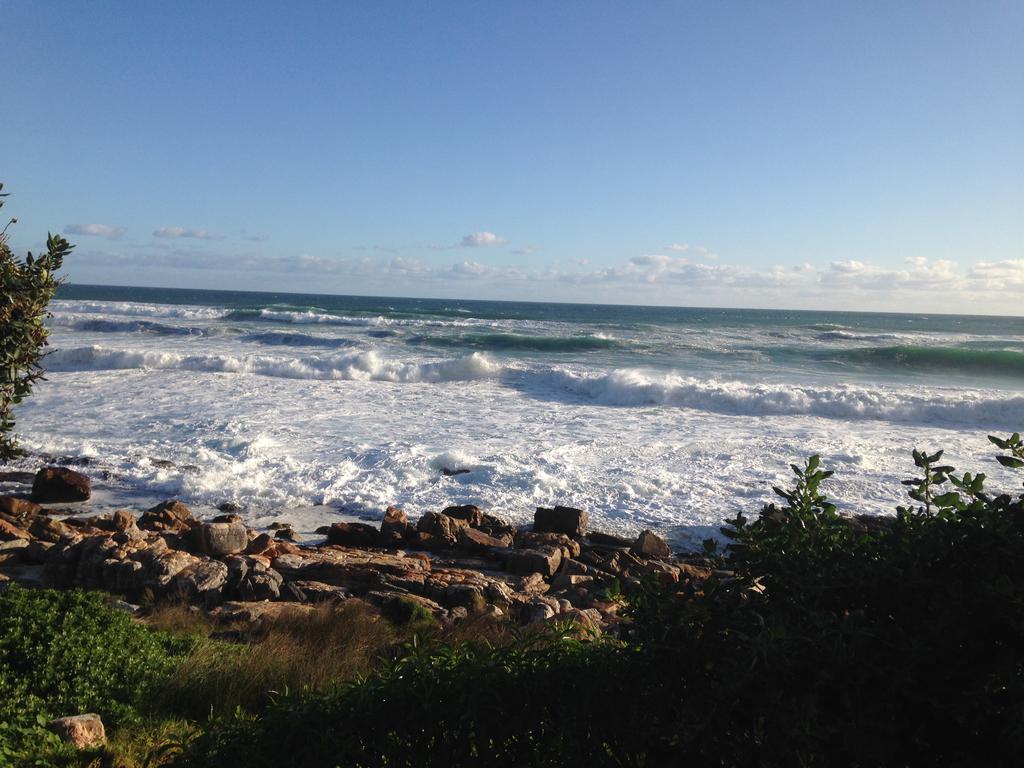 Coastal Haven Villa Scarborough Bagian luar foto